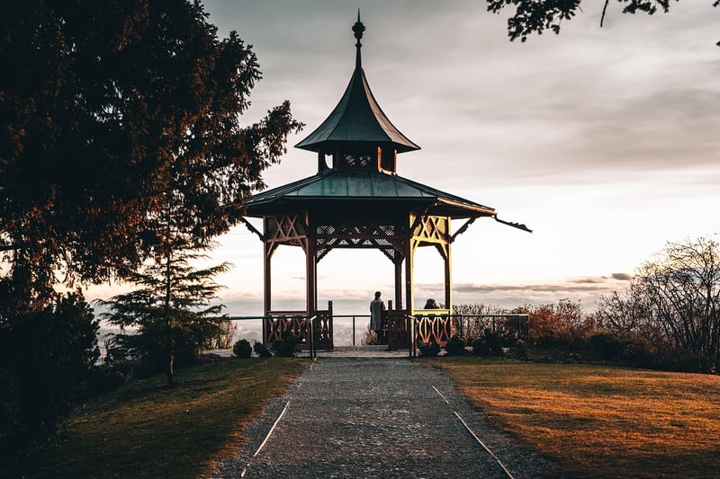 Lakeside Pavilions